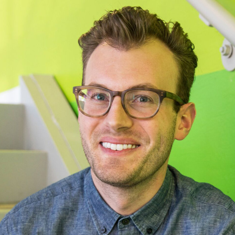 Christopher Ferrel | Talk to your radio: Internet’s Screenless Future